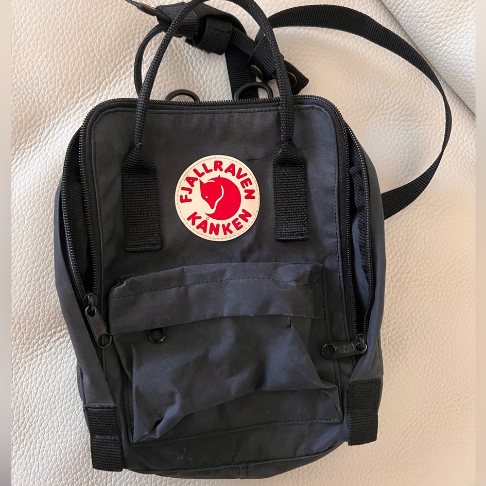 Fjallraven Kanken Mini Backpack